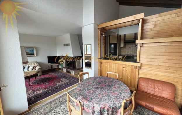 A proximité du lac de la Moubra, superbe appartement en attique !