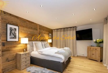 Emplacement de premier ordre ! Magnifique appartement rénové en 2020 dans le plus prisé quartier de Crans !