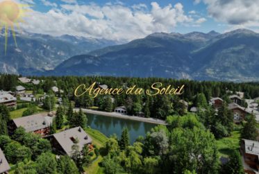 Emplacement de premier ordre ! Magnifique appartement rénové en 2020 dans le plus prisé quartier de Crans !