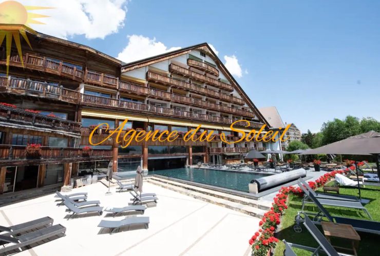 À louer à l'année ce superbe studio avec un balcon sud dans une résidence hôtelière ! Disponible tout de suite!