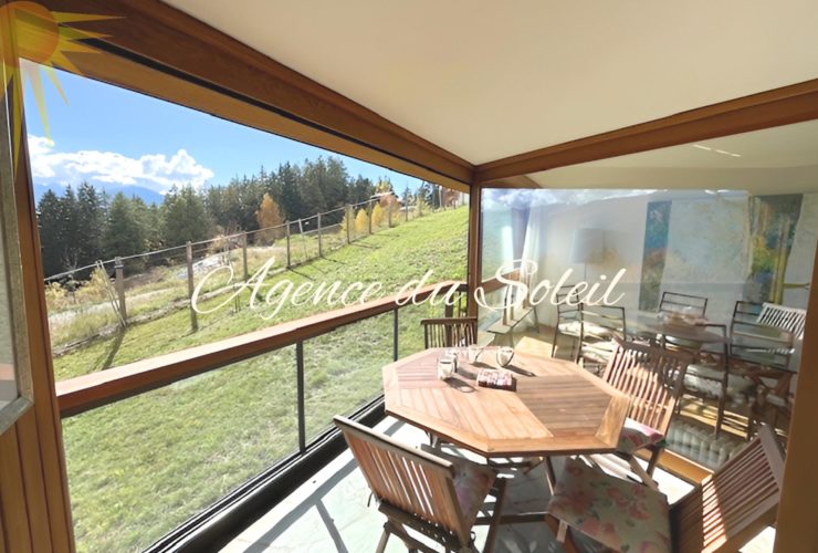 Joli pied à terre de 3.5 pièces à proximité du centre de Montana !