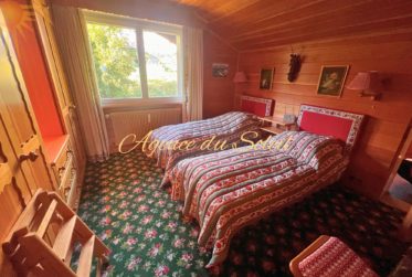 Deux superbes appartements adjacents en attique privatif au cœur de Crans-Montana ! 2 places de parc intérieures INCLUSES dans le prix!