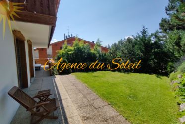 En Exclusivité ! Adorable appartement traversant d’angle de 3.5 Pièces en rez-jardin supérieur !