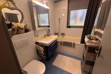 Dans le quartier très prisé de Tsarbouye, splendide appartement de 4.5 pièces avec vaste terrasse et jardin!