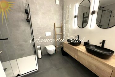 Magnifique appartement de 3.5 pièces superbement rénové en 2024 à Crans !