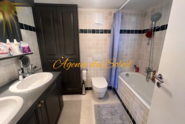 Coup de cœur pour ce superbe appartement de 4.5 pièces orienté sud-est au centre de Crans-Montana !