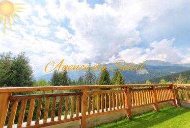 Très bel appartement de 4.5 pièces avec une grande terrasse et jardin, situé proche du Golf Severino Ballesteros !