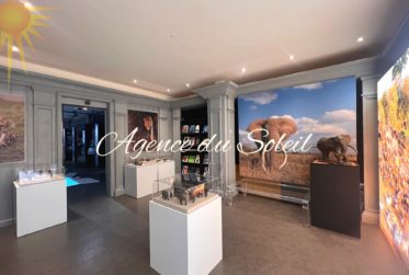 Grand espace commercial de 191 m² en plein cœur de la station !