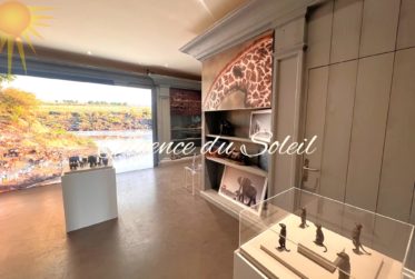 Grand espace commercial de 191 m² en plein cœur de la station !