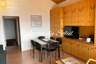 Adorable Cocon de 2.5 pièces + mezzanine habitable à proximité du centre de Montana !