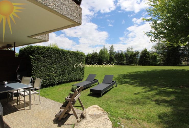 Dans le quartier très prisé de Tsarbouye, splendide appartement de 4.5 pièces avec vaste terrasse et jardin!