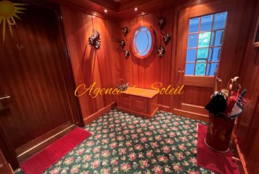 Deux superbes appartements en attique au cœur de Crans-Montana !