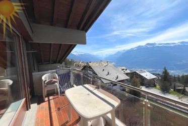 Adorable Cocon de 2.5 pièces + mezzanine habitable à proximité du centre de Montana !