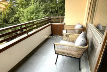 Magnifique appartement de 3.5 pièces superbement rénové en 2024 à Crans !