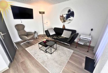 En exclusivité ! Adorable pied-à-terre à Crans, appartement de 3.5 pièces entiérement rénové !
