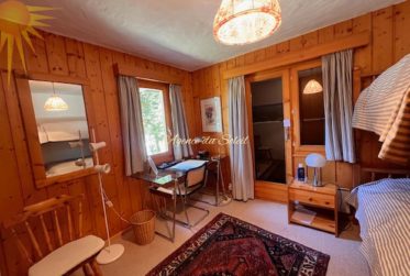 Idéal pour une famille, ce magnifique et spacieux chalet à 5 mn en voiture du centre de la station !