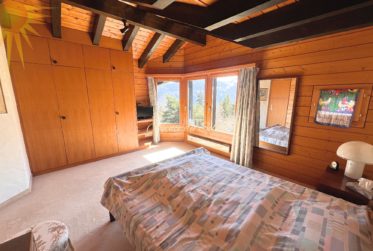 Idéal pour une famille, ce magnifique et spacieux chalet à 5 mn en voiture du centre de la station !