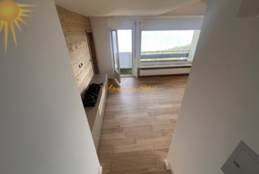 Magnifique appartement de 4.5 pièces en attique, totalement rénové en 2023 !