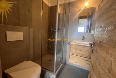 Magnifique appartement de 4.5 pièces en attique, totalement rénové en 2023 !