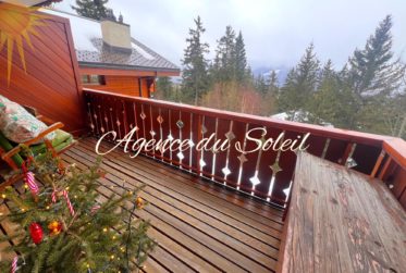 Somptueux lot de 4.5 pièces + 3.5 pièces + chambre de service, jardin, piscine privée au cœur de Crans !