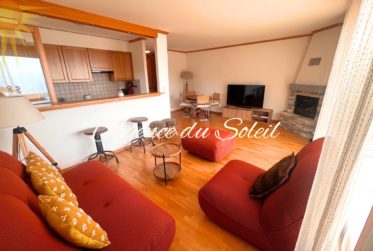 En Exclusivité ! Adorable appartement traversant d’angle de 3.5 Pièces en rez-jardin supérieur !