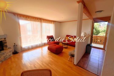 En Exclusivité ! Adorable appartement traversant d’angle de 3.5 Pièces en rez-jardin supérieur !