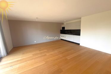 À louer à l’année, ce superbe 3.5 pièces moderne au cœur de Montana !