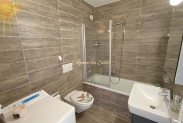 À louer à l’année ou à la saison d'hiver, cet adorable 2.5 pièces au coeur de la station !