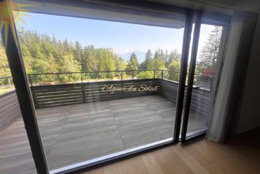 À louer à l’année, ce superbe 3.5 pièces moderne au cœur de Montana !