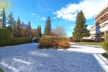 À louer à l’année ou à la saison d'hiver, cet adorable 2.5 pièces au coeur de la station !