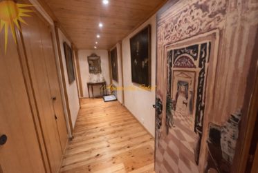 Ski-in/Ski-out – Appartement haut de gamme de 4.5 pièces avec piscine privée au cœur de Crans !