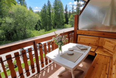 À louer à la semaine (mai): Grand studio sud à proximité du centre de Crans !