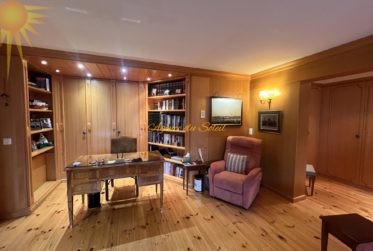 Ski-in/Ski-out – Appartement haut de gamme de 4.5 pièces avec piscine privée au cœur de Crans !