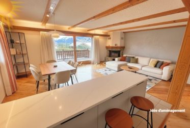 En Exclusivité ! Splendide chalet familial de 8.5 pièces dans un quartier prisé à Crans et en bordure du golf Ballesteros !