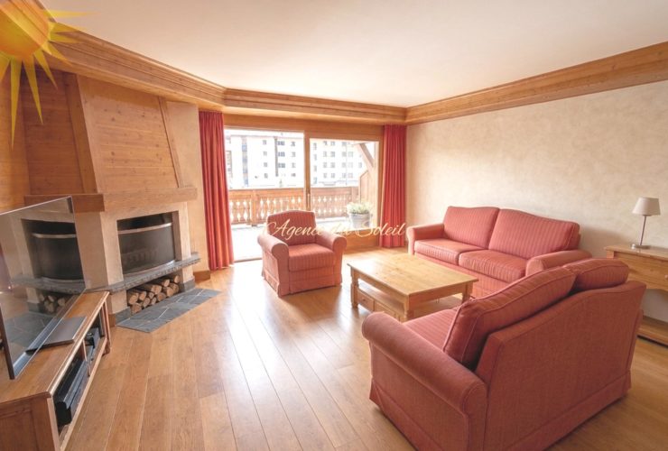 Emplacement privilégié ! Élégant appartement de standing de 3,5 pièces avec vaste terrasse orientée est!
