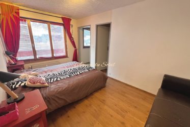 À louer au mois : Très cosy appartement de 3.5 pièces à proximité du funiculaire !