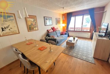 À louer au mois : Très cosy appartement de 3.5 pièces à proximité du funiculaire !