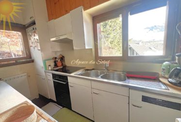 Charmante maison de 2 appartements, à 5' en voiture de Crans-Montana (Mollens) !