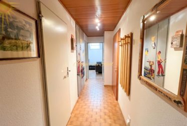 À louer (saison): Très cosy appartement de 3.5 pièces à proximité du funiculaire !