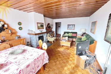 Lumineux appartement traversant de 4,5 pièces avec 2 balcons (nord/sud) à proximité du Régent à Crans !
