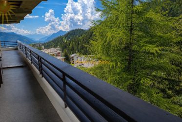 À louer au mois à la saison d'été : ce merveilleux 4.5 pièces à proximité des remontées mécaniques du Signal à Montana !