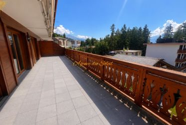 Au cœur de Crans ! Élégant appartement de standing de 3,5 pièces avec vaste terrasse orientée est!