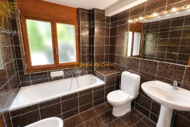 Très joli appartement traversant d'angle à Crans !