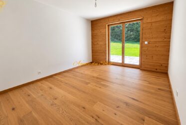 Appartement de standing de 4,5 pièces, neuf et idéalement situé à Crans !