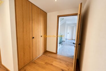 Appartement de standing de 4,5 pièces, neuf et idéalement situé à Crans !